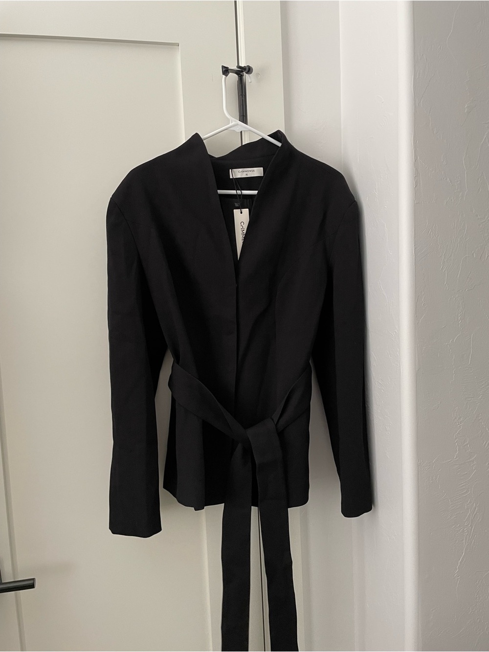 Commense Black Tie-Waist Blazer - Women